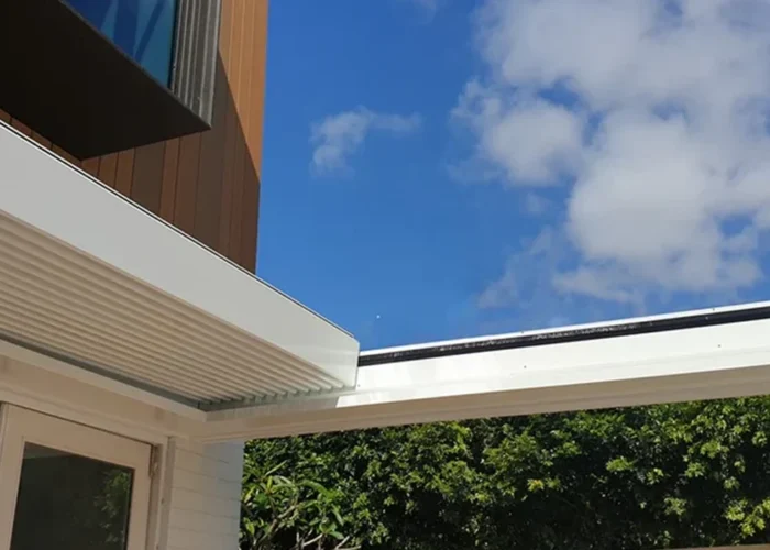 Retractable louvers 04