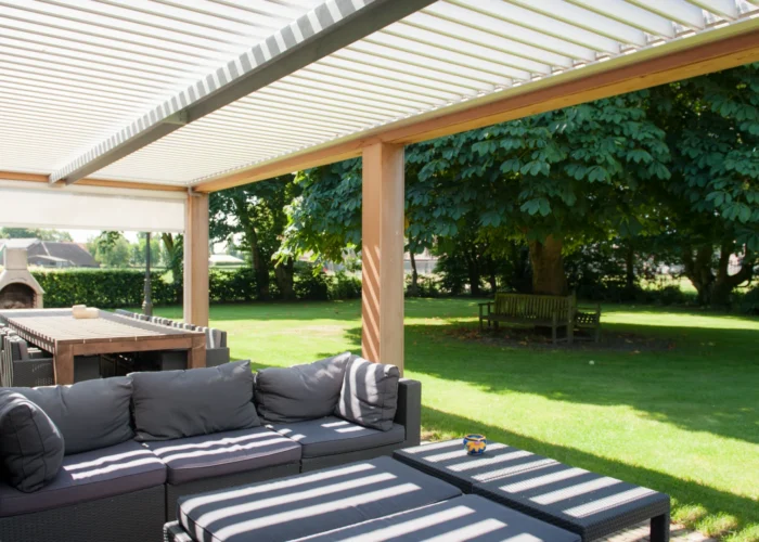 Louvered Pergolas (4)